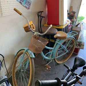 Beautiful Blur Cruiser